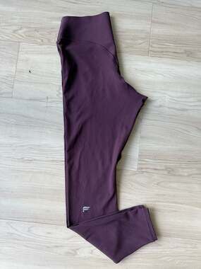 Fabletics PureLuxe High-Waisted No-Seam TLC Leggings in Dark Plum